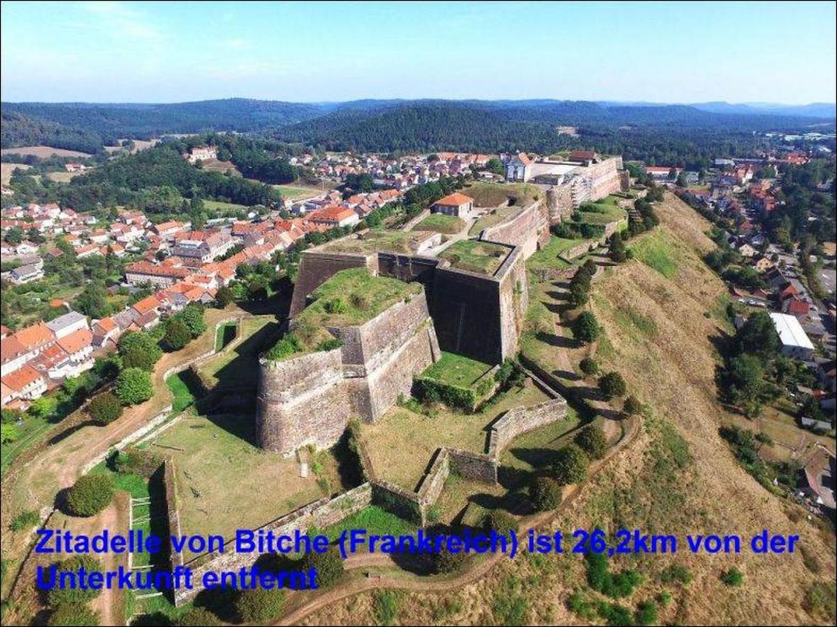 Fewo Pfaelzer Felsenlandschaft بيرمازنز المظهر الخارجي الصورة